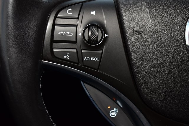 2017 Acura MDX SH-AWD Advance photo 13