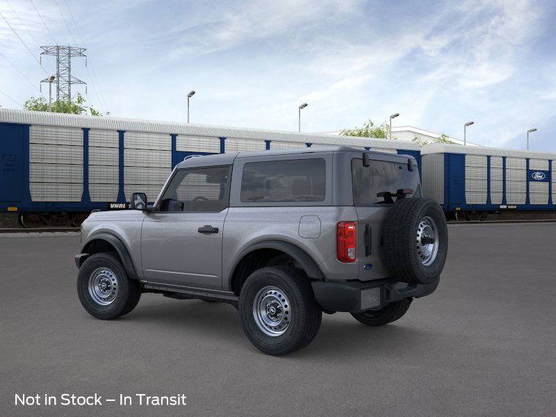 2025 Ford Bronco Base photo 3