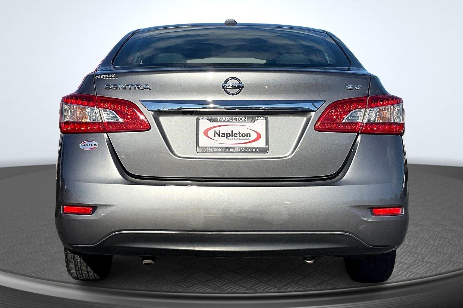 2015 Nissan Sentra SV photo 4