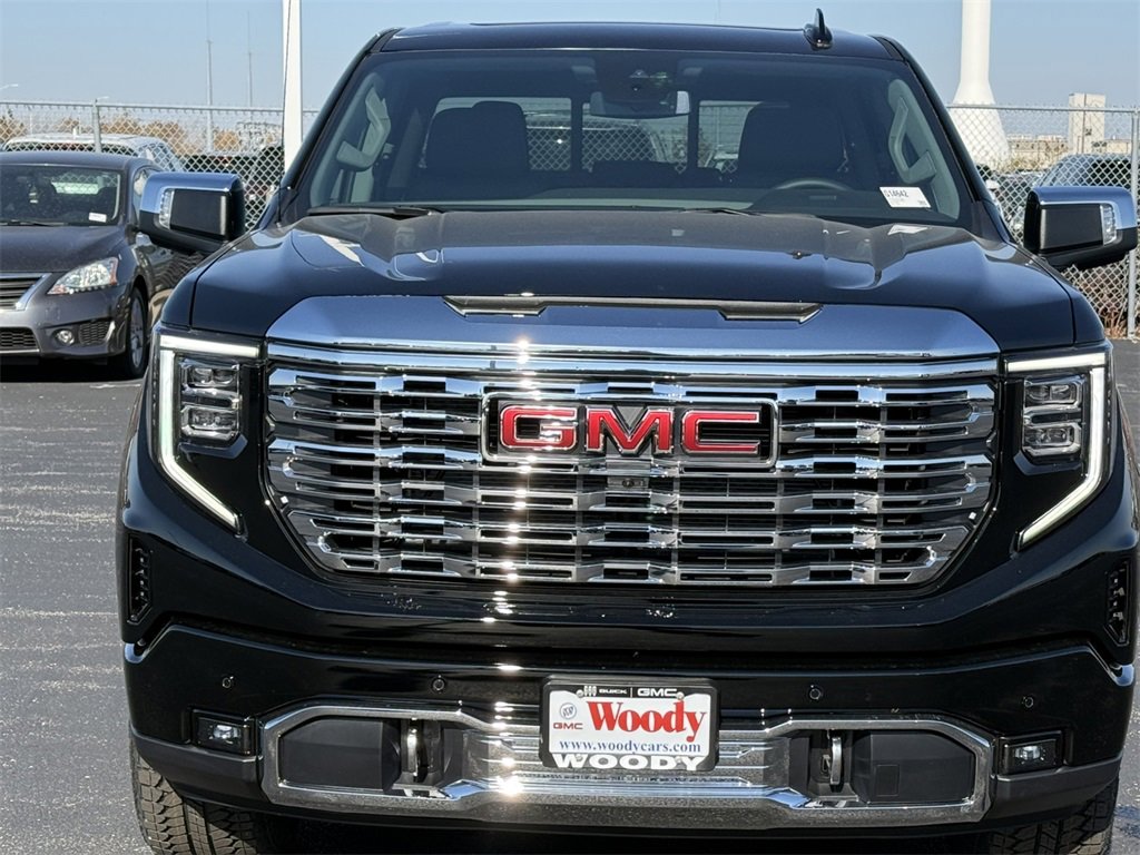 2026 GMC SIERRA - Image 2