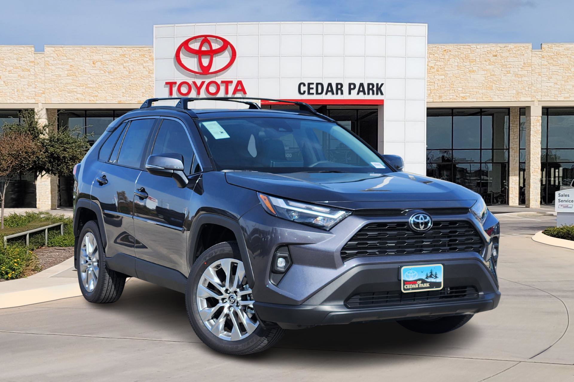 2025 Toyota RAV4 XLE Premium's photo