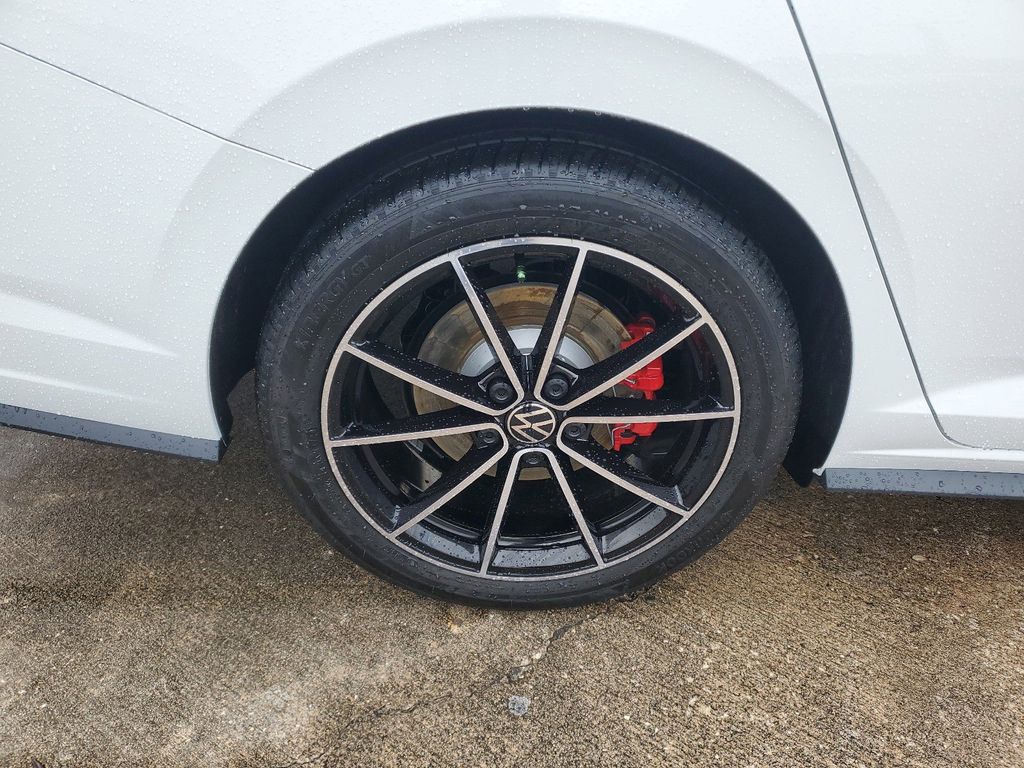2025 Volkswagen Jetta GLI 2.0T Autobahn photo 4