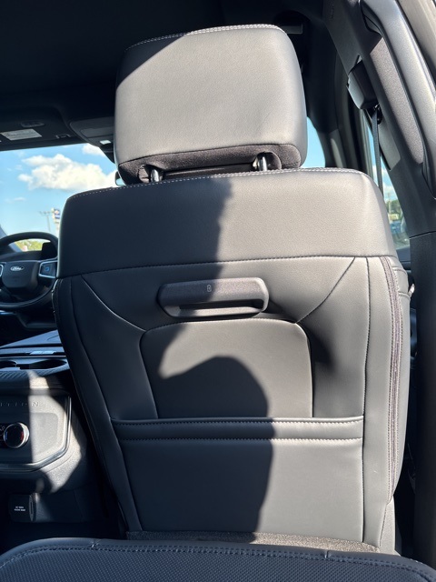 2025 Ford Expedition Platinum photo 39