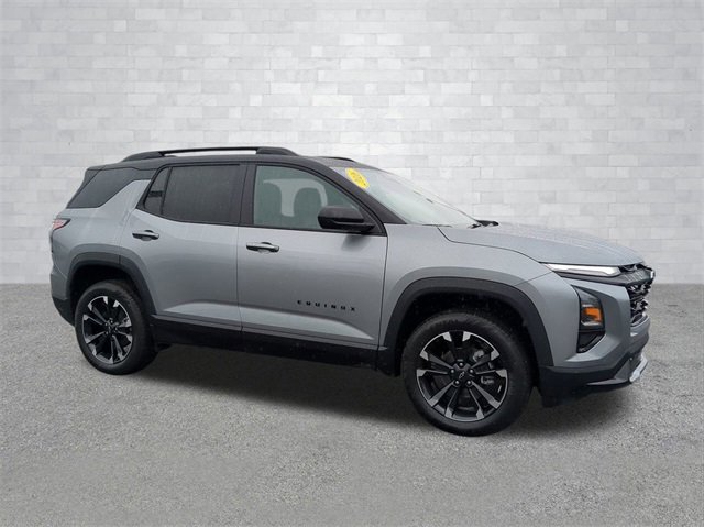 2026 Chevrolet Equinox RS photo 2