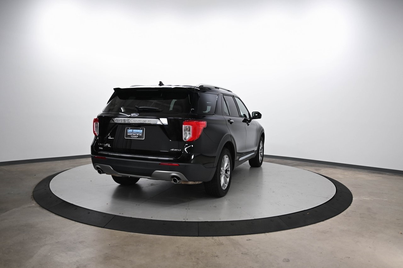2022 Ford Explorer Limited photo 2