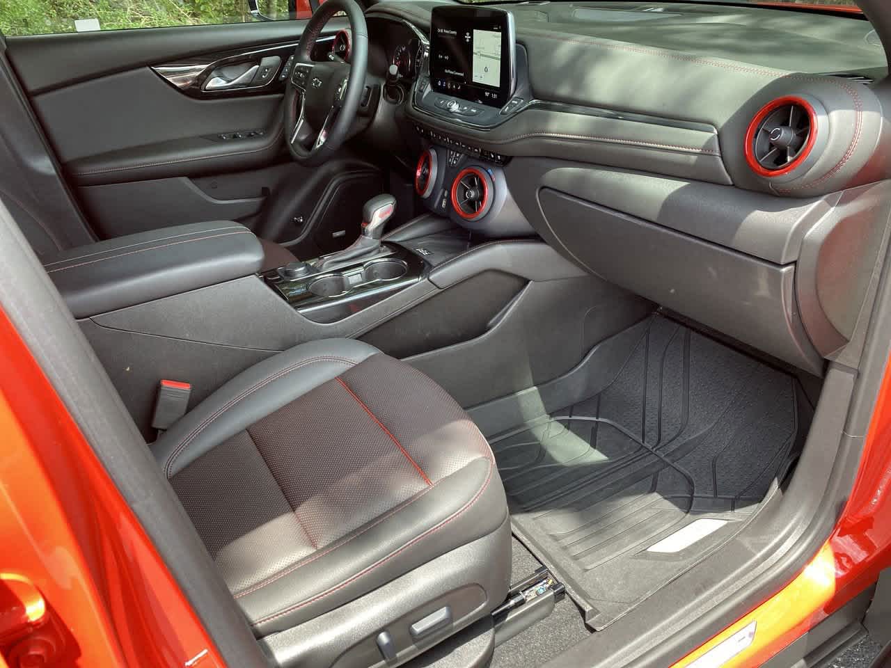 2025 Chevrolet Blazer RS photo 9