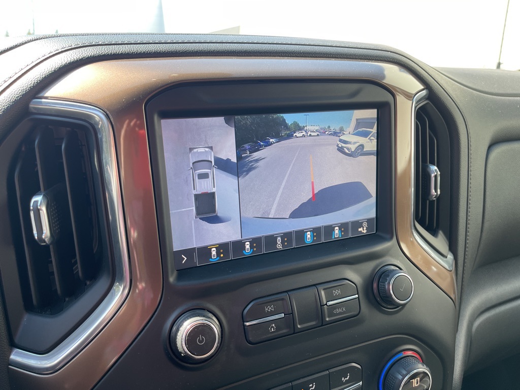 2019 Chevrolet Silverado 1500 High Country photo 7