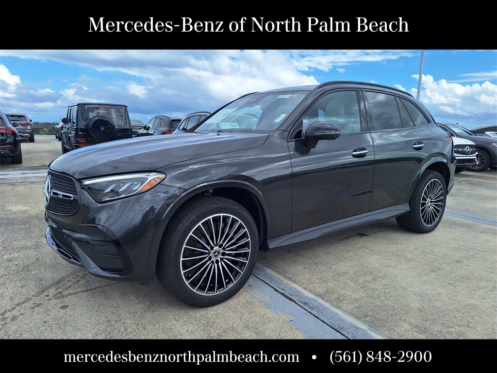 2026 Mercedes-Benz GLC Base's photo