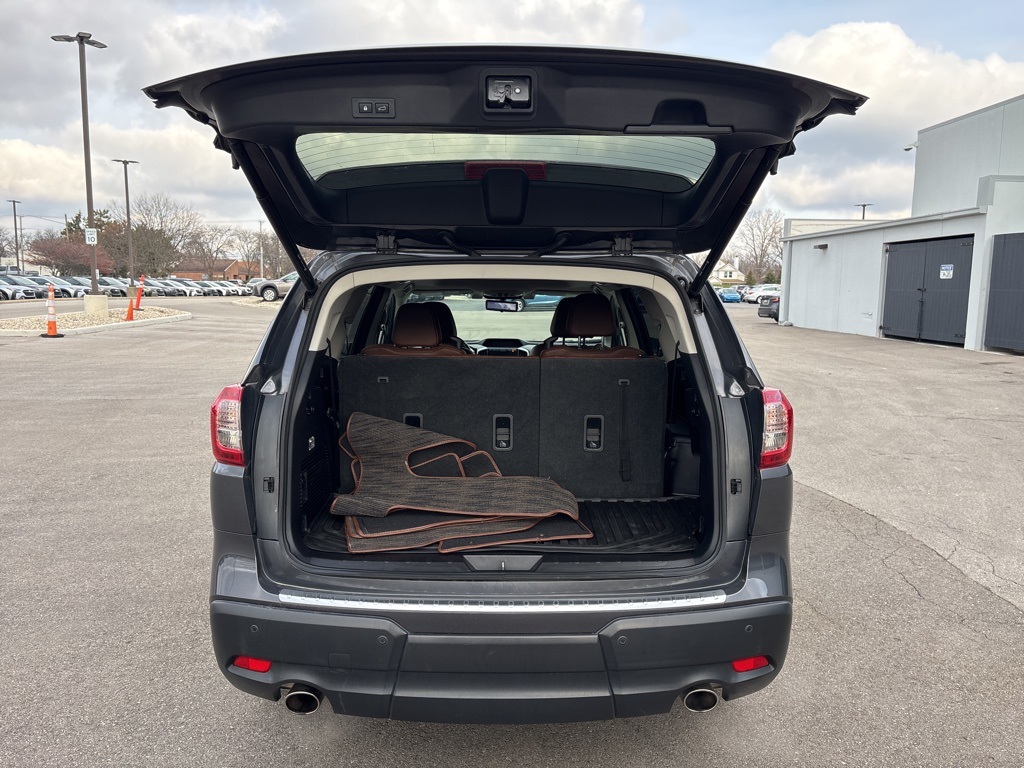 2022 Subaru Ascent Touring photo 4