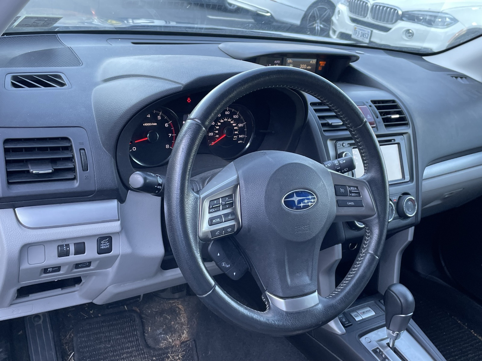 2014 Subaru Forester 2.5i Touring photo 18