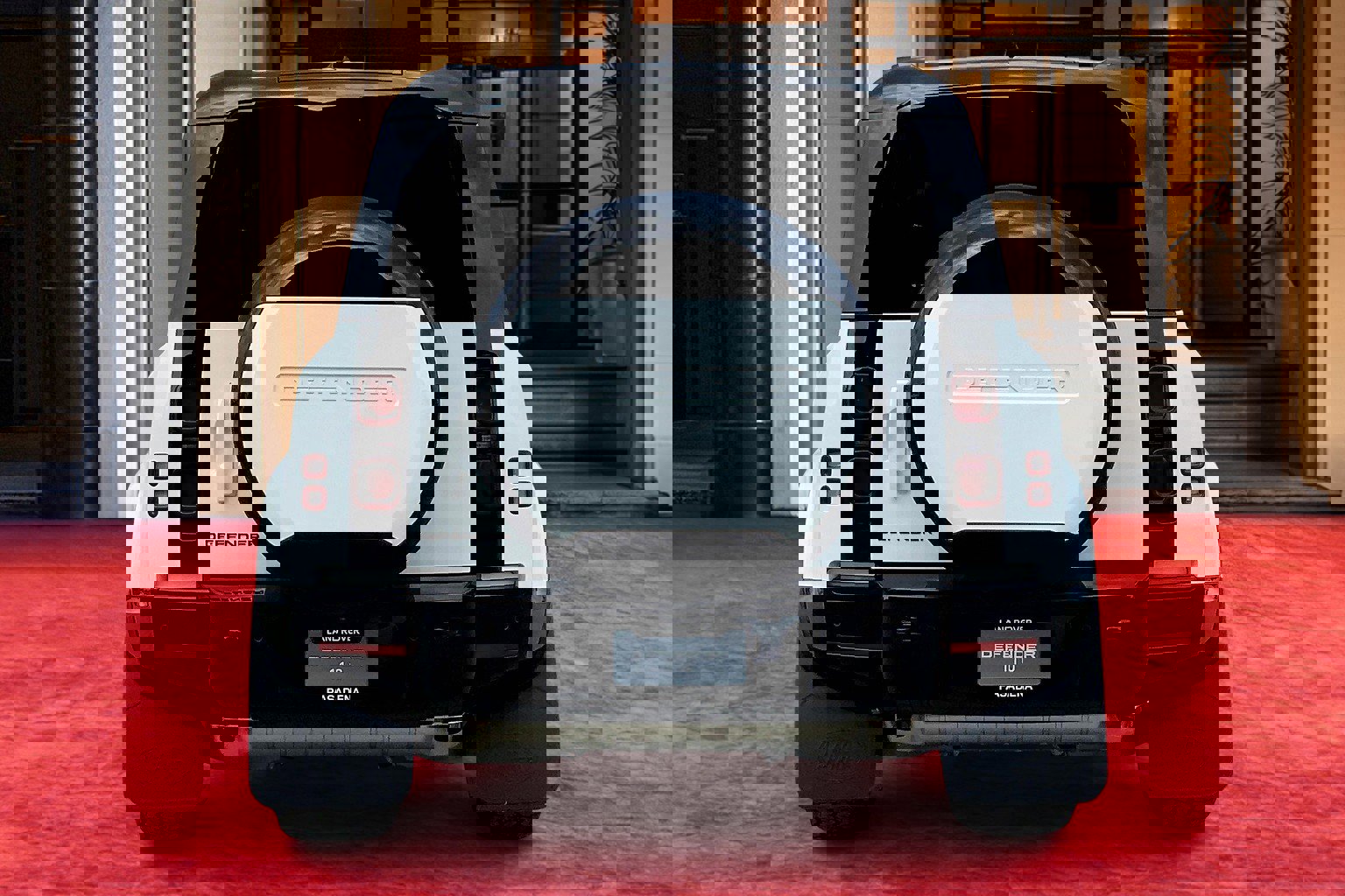2025 Land Rover Defender 110 X-Dynamic SE photo 2