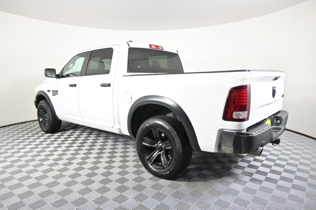 2021 Ram 1500 Classic Warlock photo 3