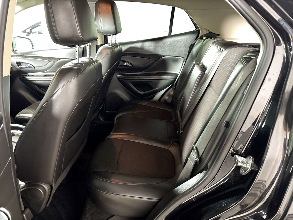 2021 Buick Encore Preferred photo 19