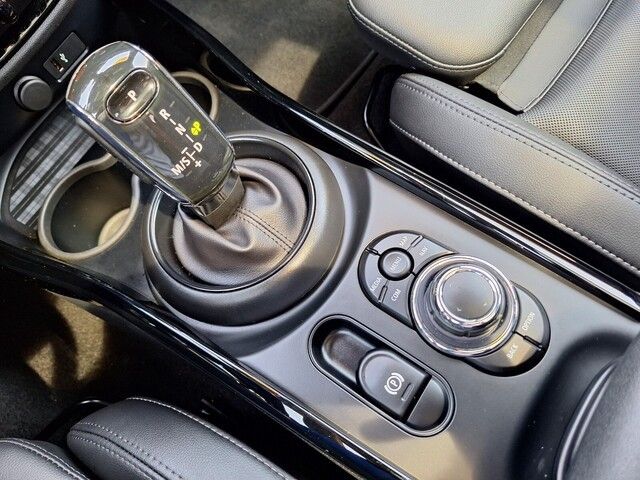 2022 Mini Clubman Base S ALL4 photo 25