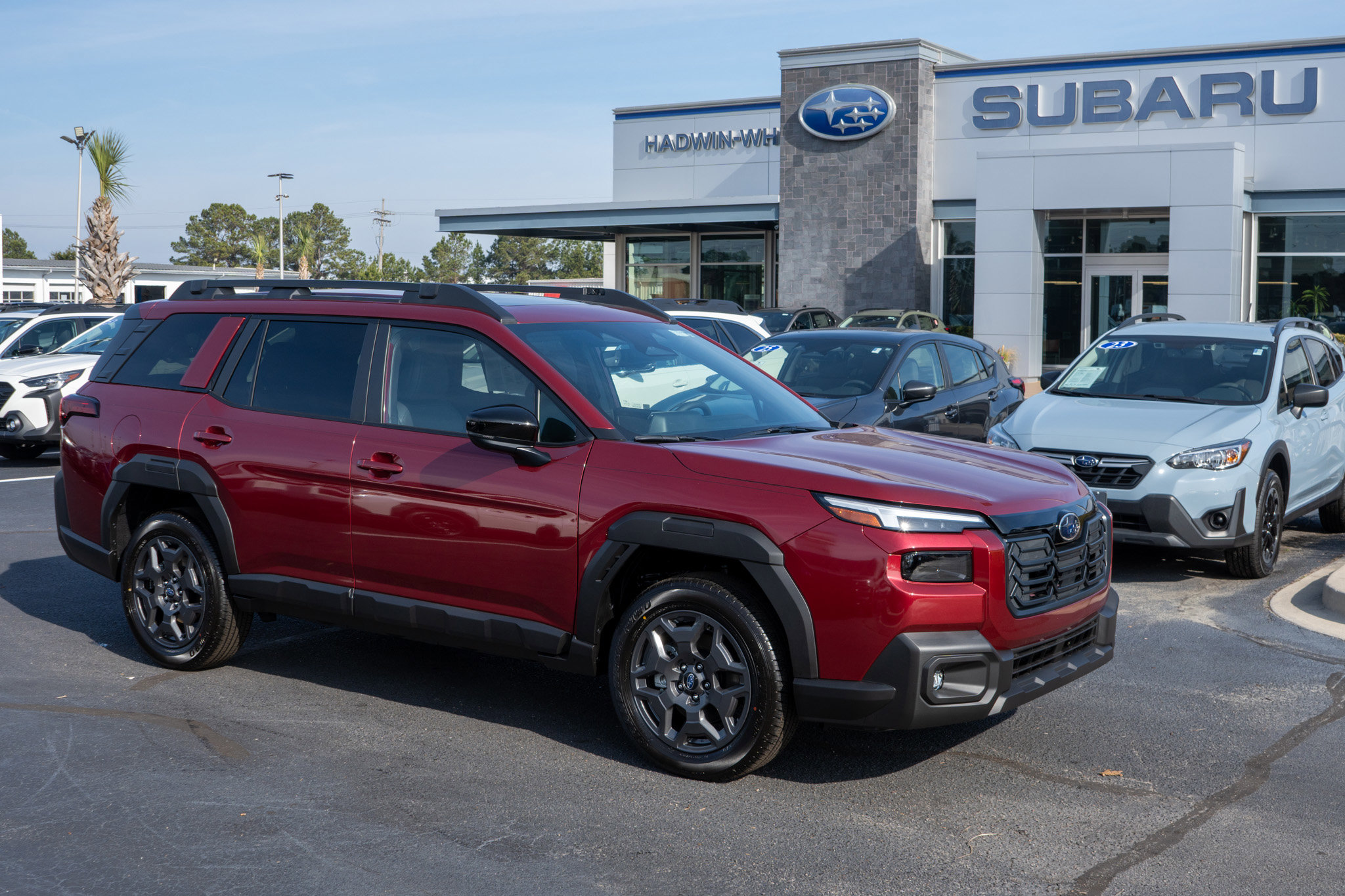 2026 Subaru Outback Premium's photo