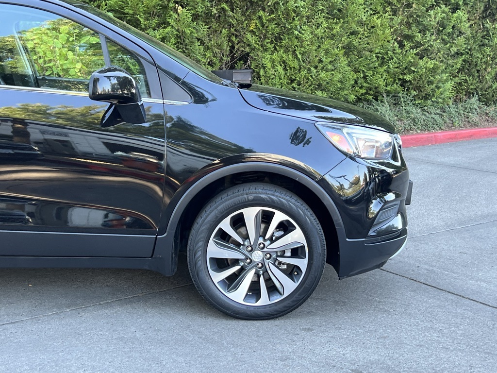 2022 Buick Encore Preferred photo 2