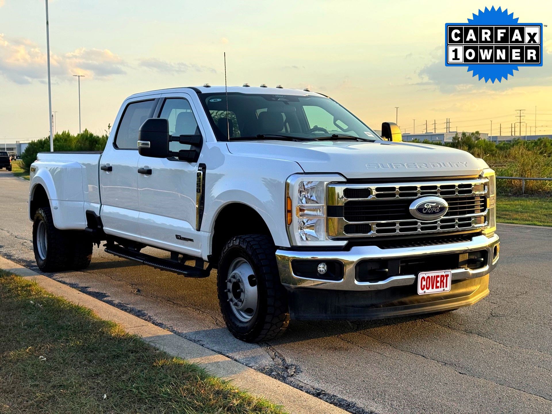 2024 Ford F-350 XLT photo 4