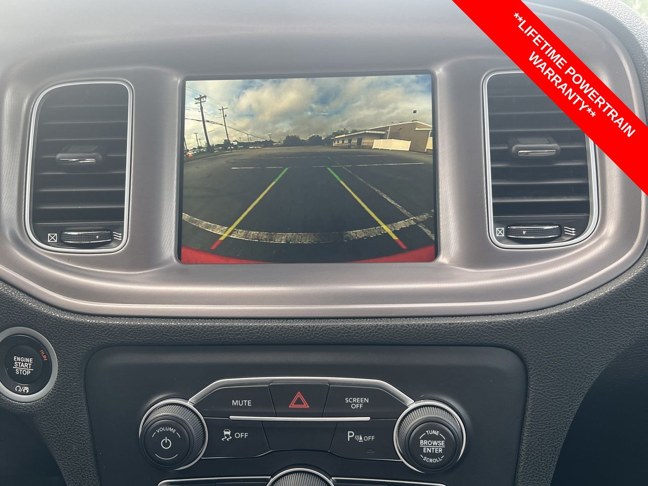 2023 Dodge Charger SXT photo 3