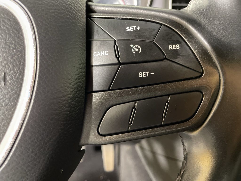 2022 Dodge Charger SXT photo 19