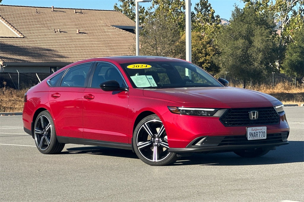 2024 Honda Accord Hybrid Sport photo 2