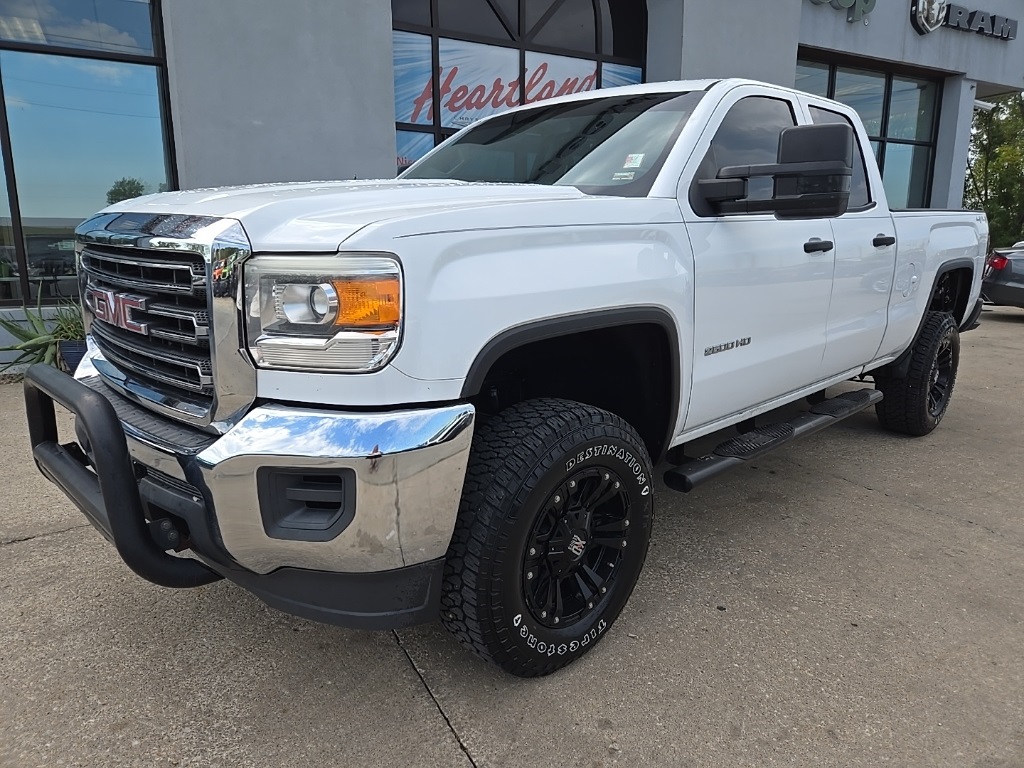 2015 Gmc Sierra Base photo 2