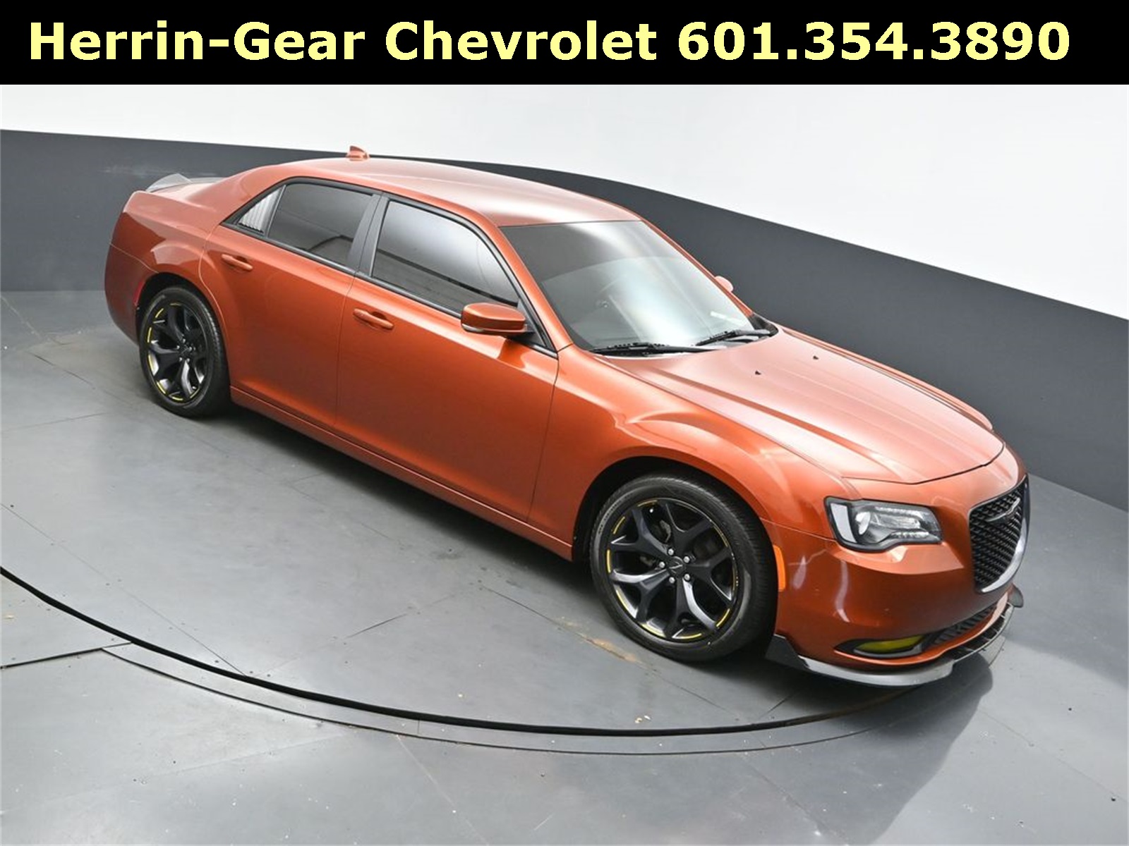 2021 Chrysler 300 S's photo