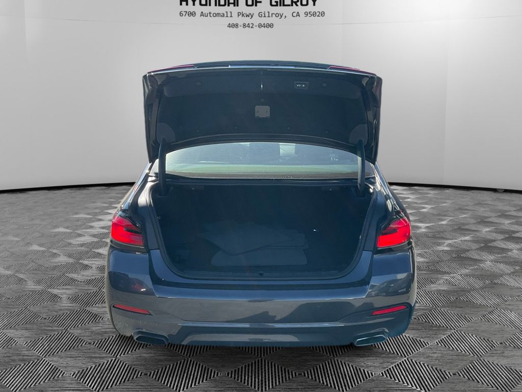 2022 Bmw 530e photo 9