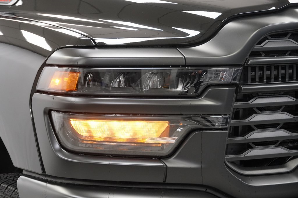 2026 Ram 3500 Tradesman photo 4