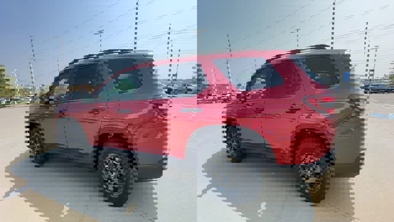 2025 Honda Pilot TrailSport photo 2