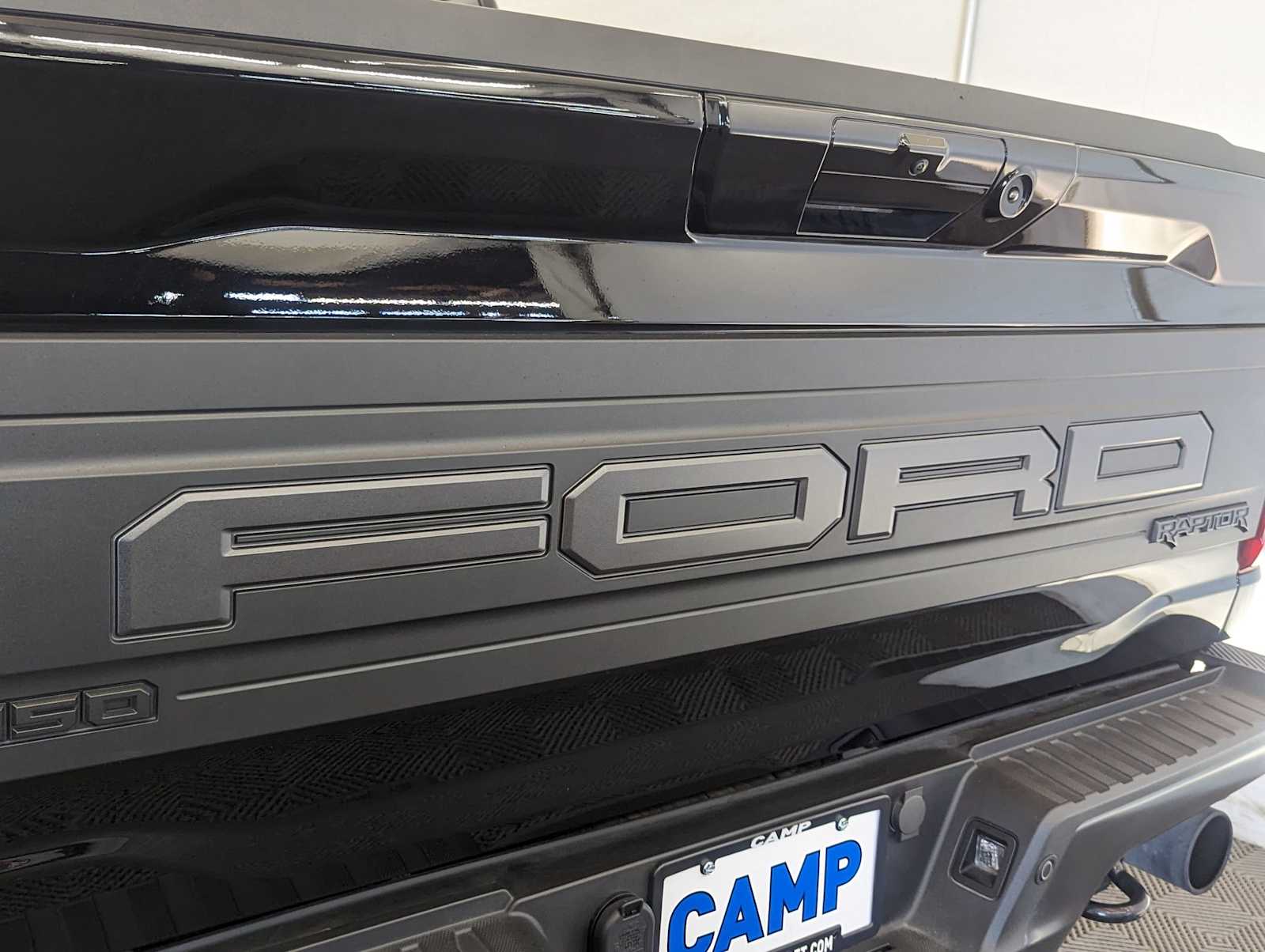 2023 Ford F-150 Raptor photo 10
