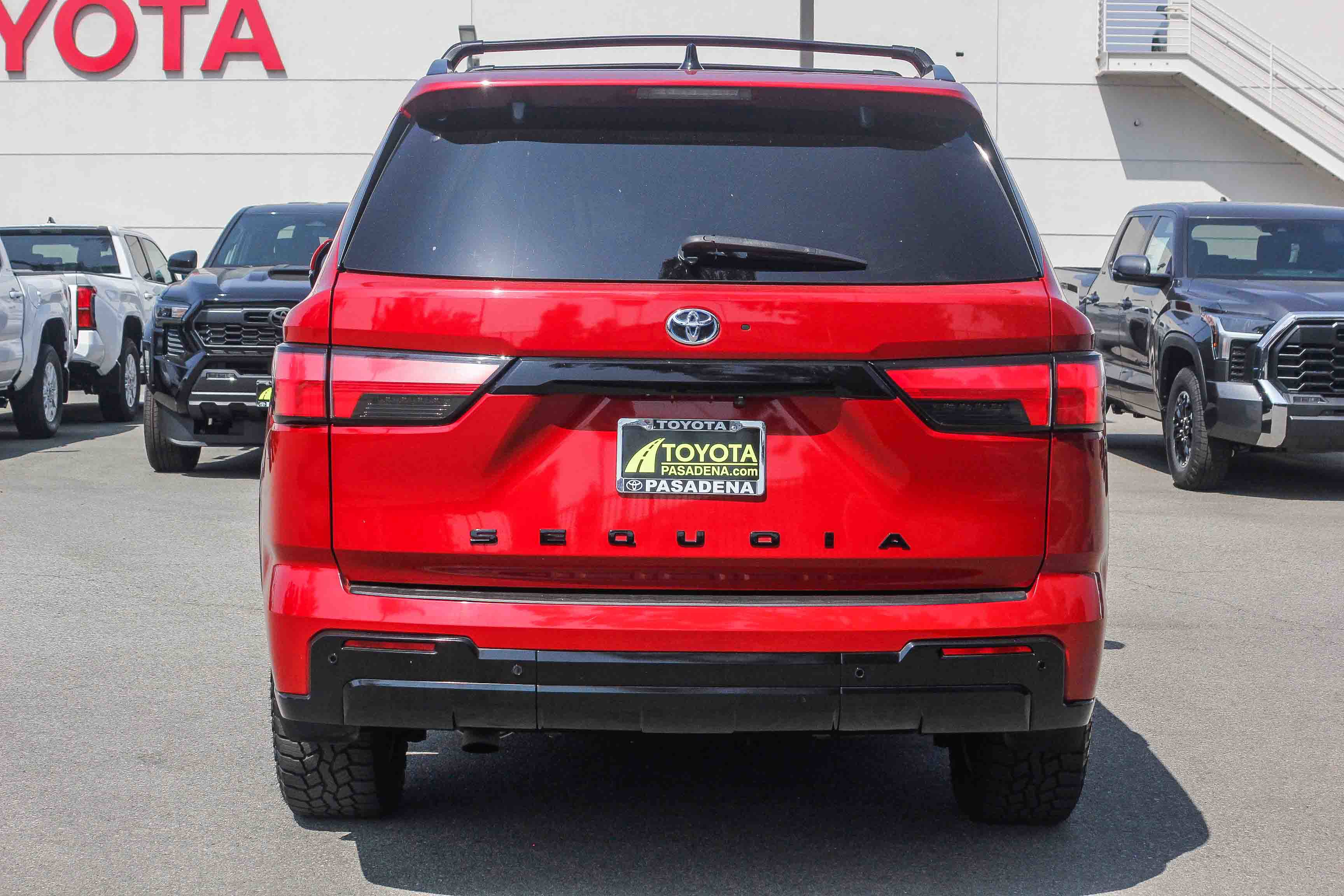 2023 Toyota Sequoia photo 5