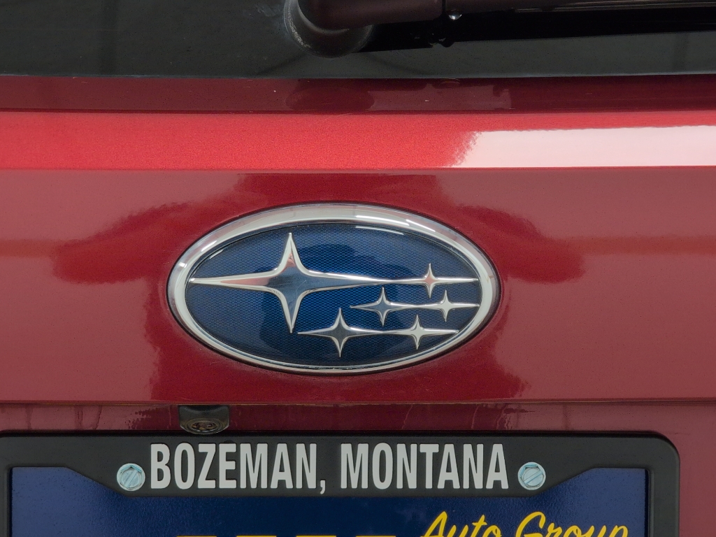 2022 Subaru Forester Touring photo 4