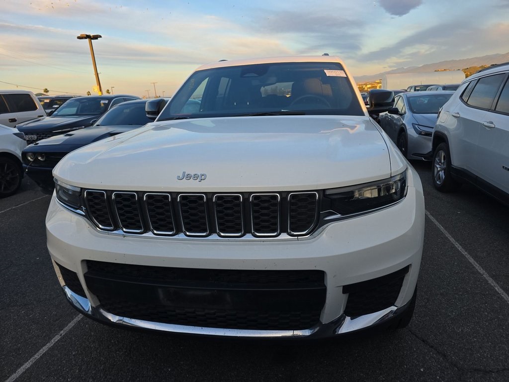 Used 2024 Jeep Grand Cherokee L Laredo with VIN 1C4RJKAG5R8551230 for sale in Kansas City