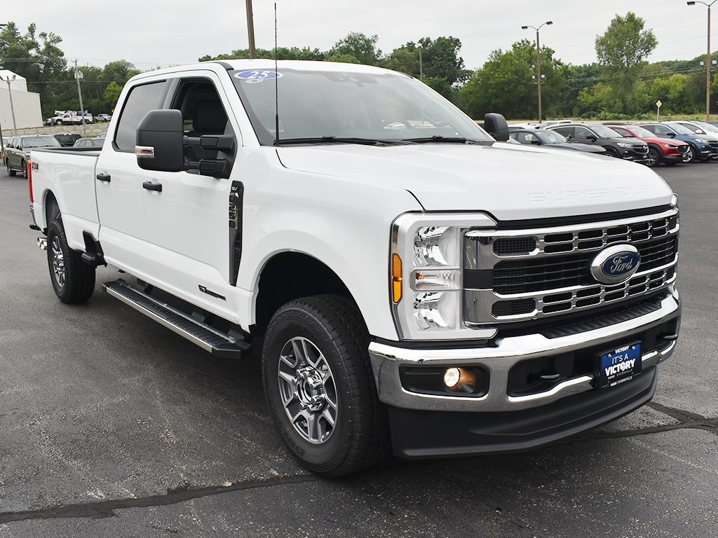 2025 Ford F-250 XLT photo 7