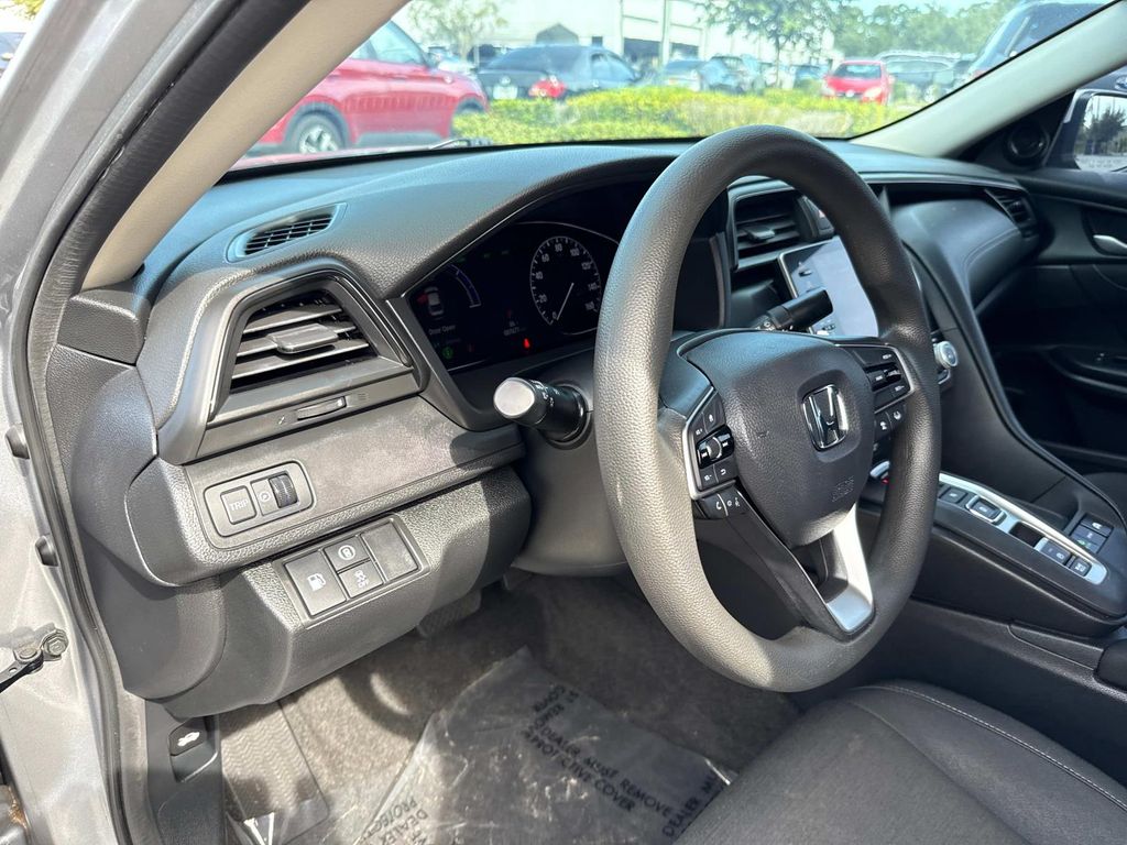 2022 Honda Insight EX photo 19