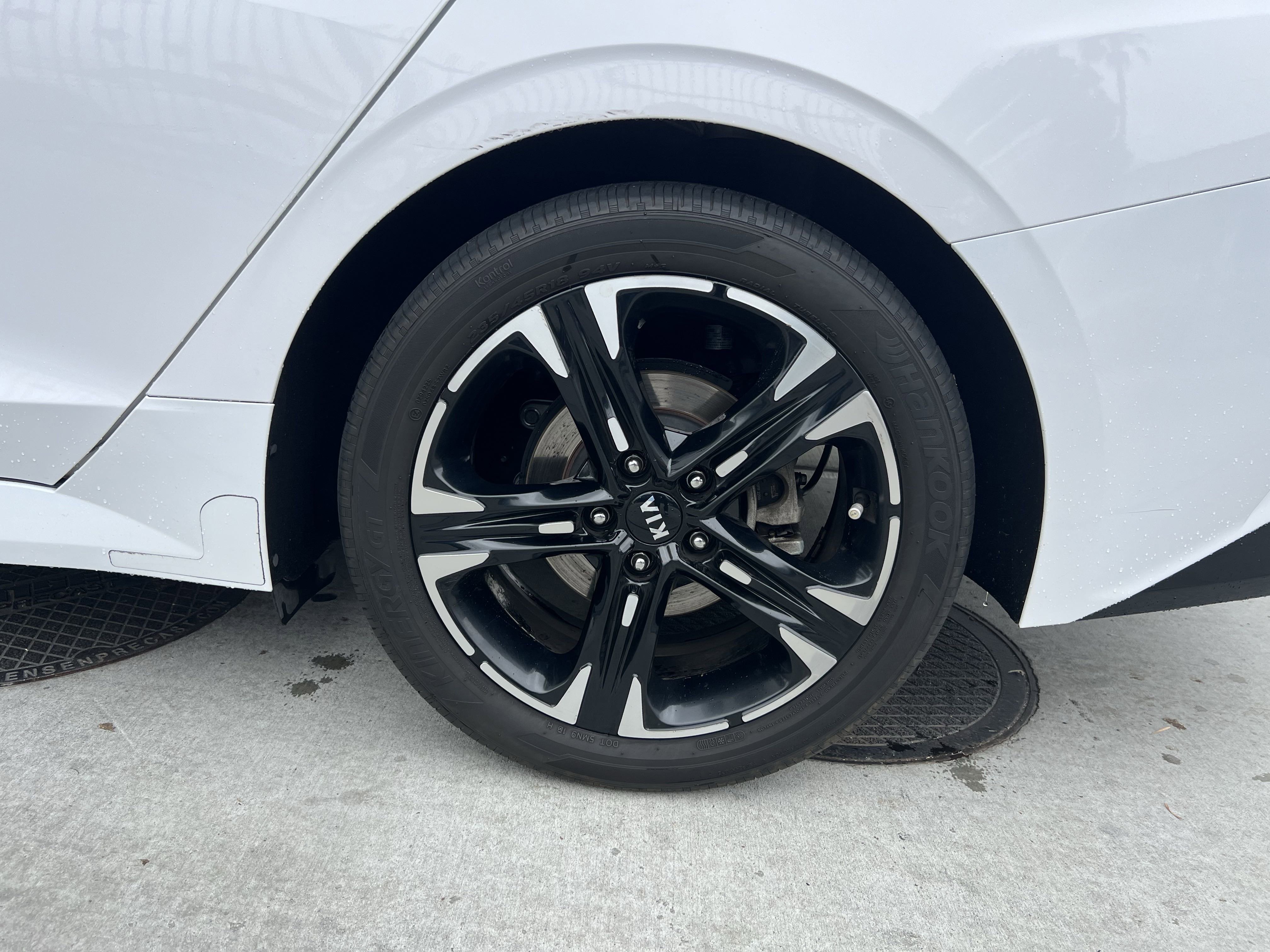 2021 Kia K5 GT-Line photo 9