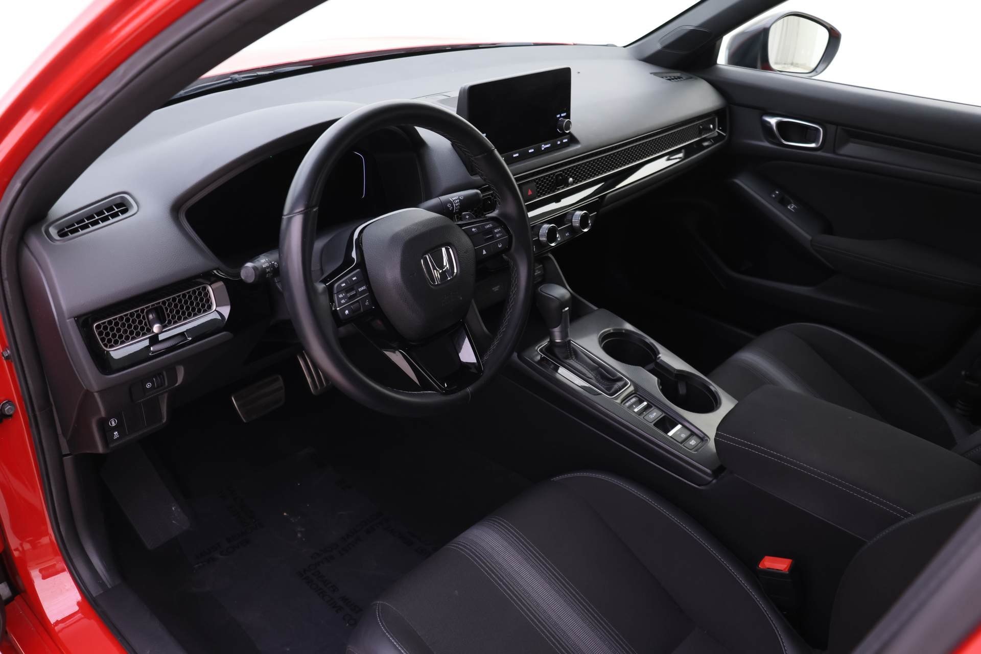 2024 Honda Civic Sport photo 2