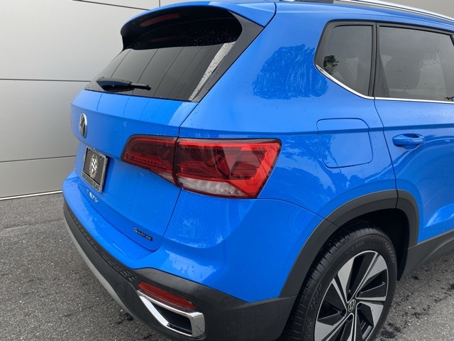 2024 Volkswagen Taos SE photo 4