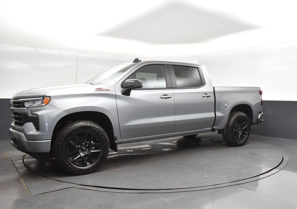 2026 Chevrolet Silverado 1500 RST photo 3