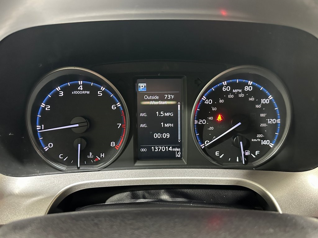 2018 Toyota RAV4 LE photo 13