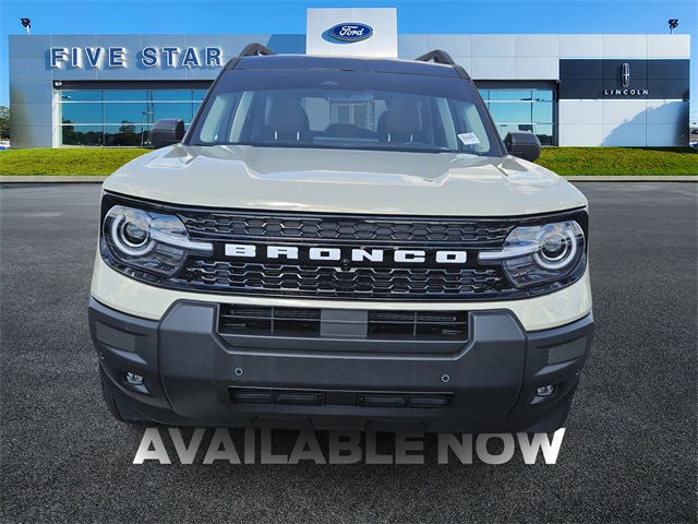 2025 Ford Bronco Sport Outer Banks photo 2