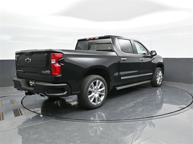 2025 Chevrolet Silverado 1500 High Country photo 6