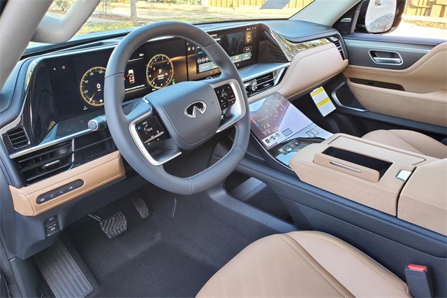 2025 Infiniti QX80 Luxe photo 10