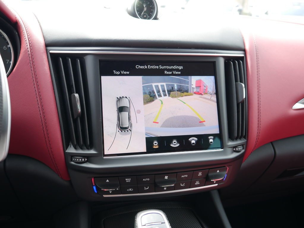2023 Maserati Levante Modena photo 25