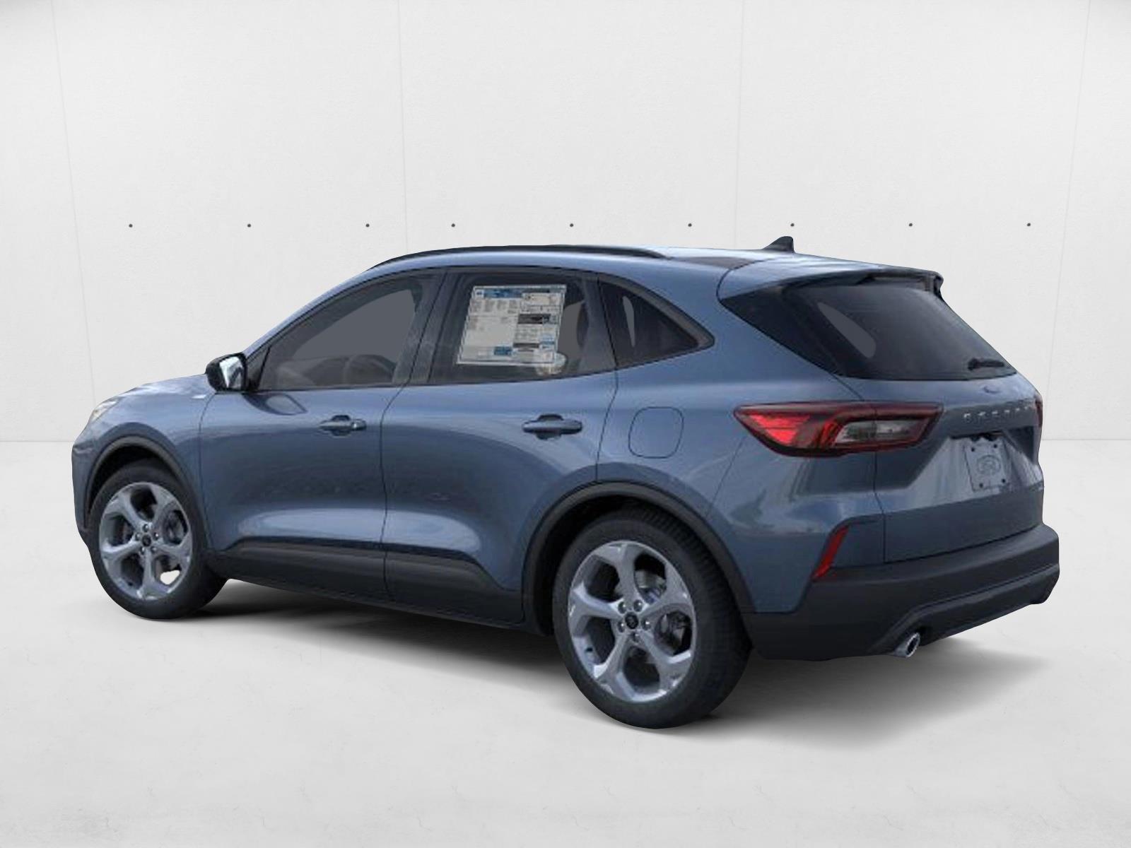 2025 Ford Escape ST-Line photo 3