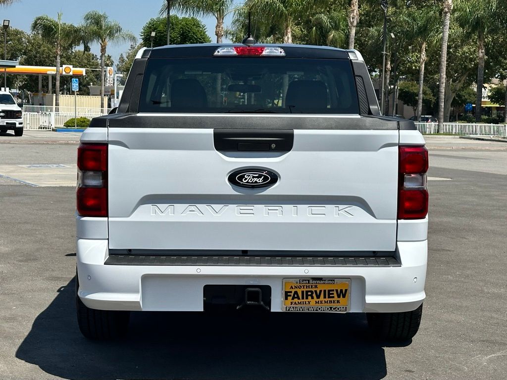 2025 Ford Maverick Lobo Standard