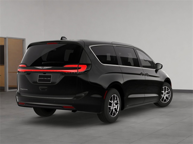 2026 Chrysler Pacifica photo 3
