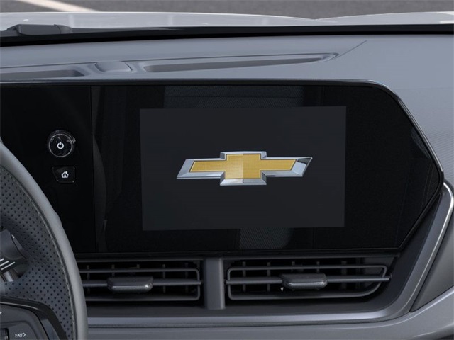 2025 Chevrolet Trax LS photo 17