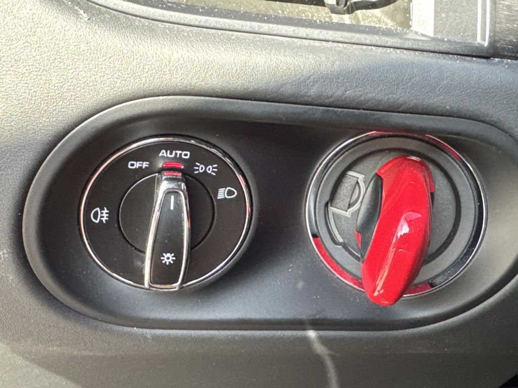 2021 Porsche Macan GTS photo 26