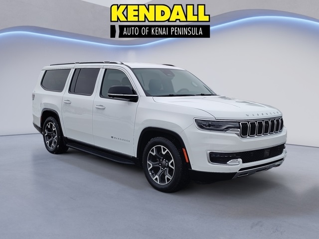 Used 2023 White Jeep Series III image 3